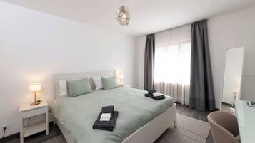 3 chambres, bureau, fer et planche à repasser, Wi-Fi