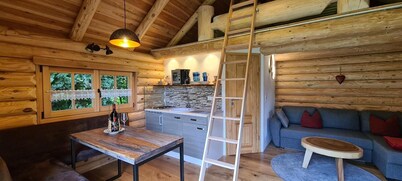 Chalet 'Am See' with Mountain View, Private Terrace and Wi-Fi