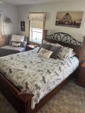 1 bedroom, iron/ironing board, free WiFi, bed sheets