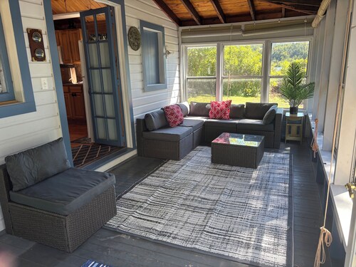 located 25 min from coopertown NY & 20min from Utica NY