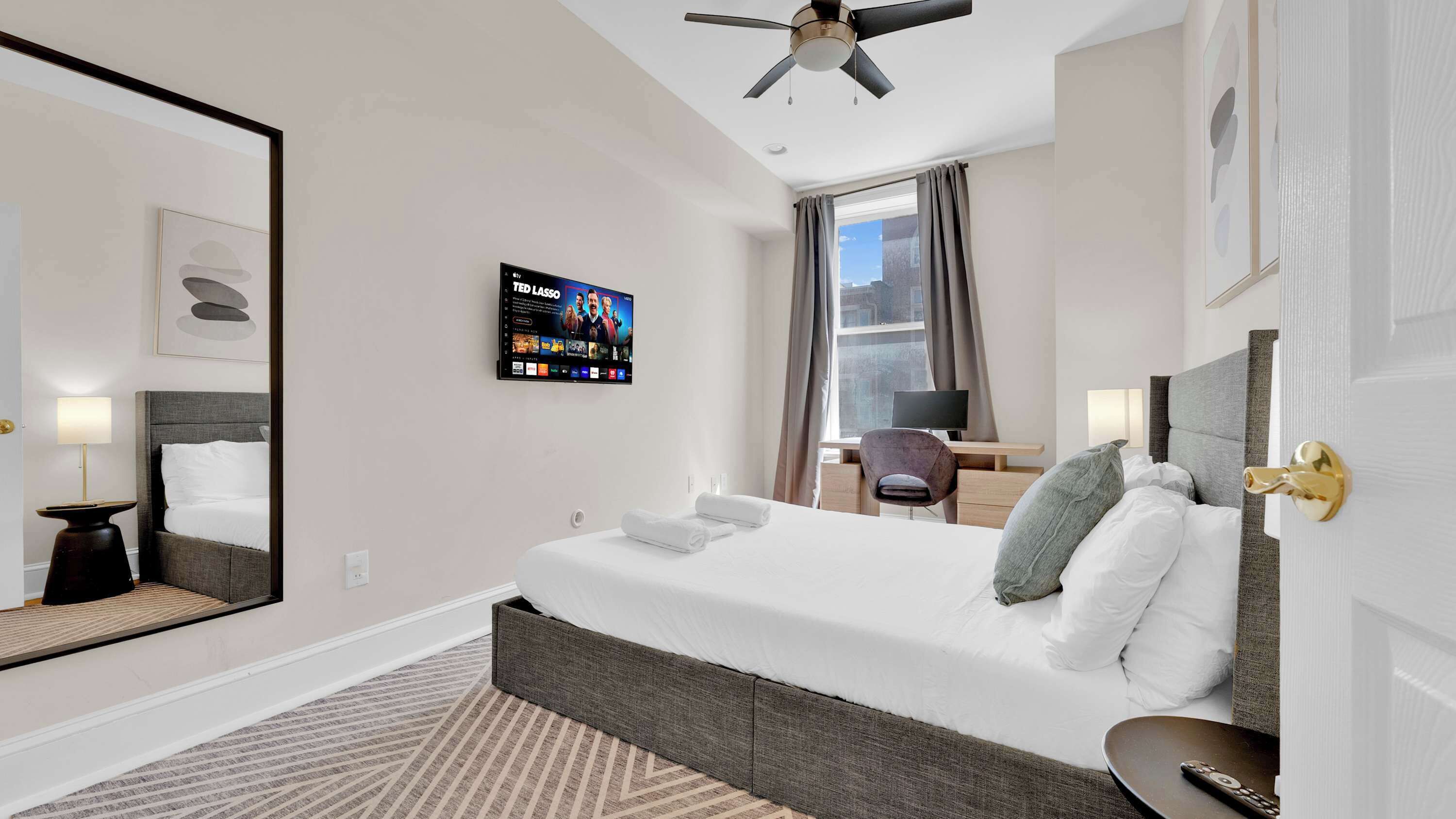 4 bedrooms, WiFi, bed sheets