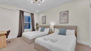 4 chambres, Wi-Fi, draps fournis