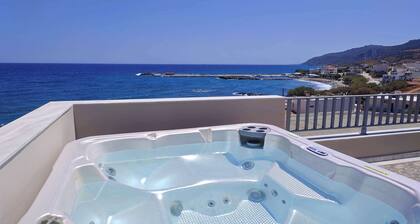 Beachfront Ela Luxury Stay with Jacuzzi & Views