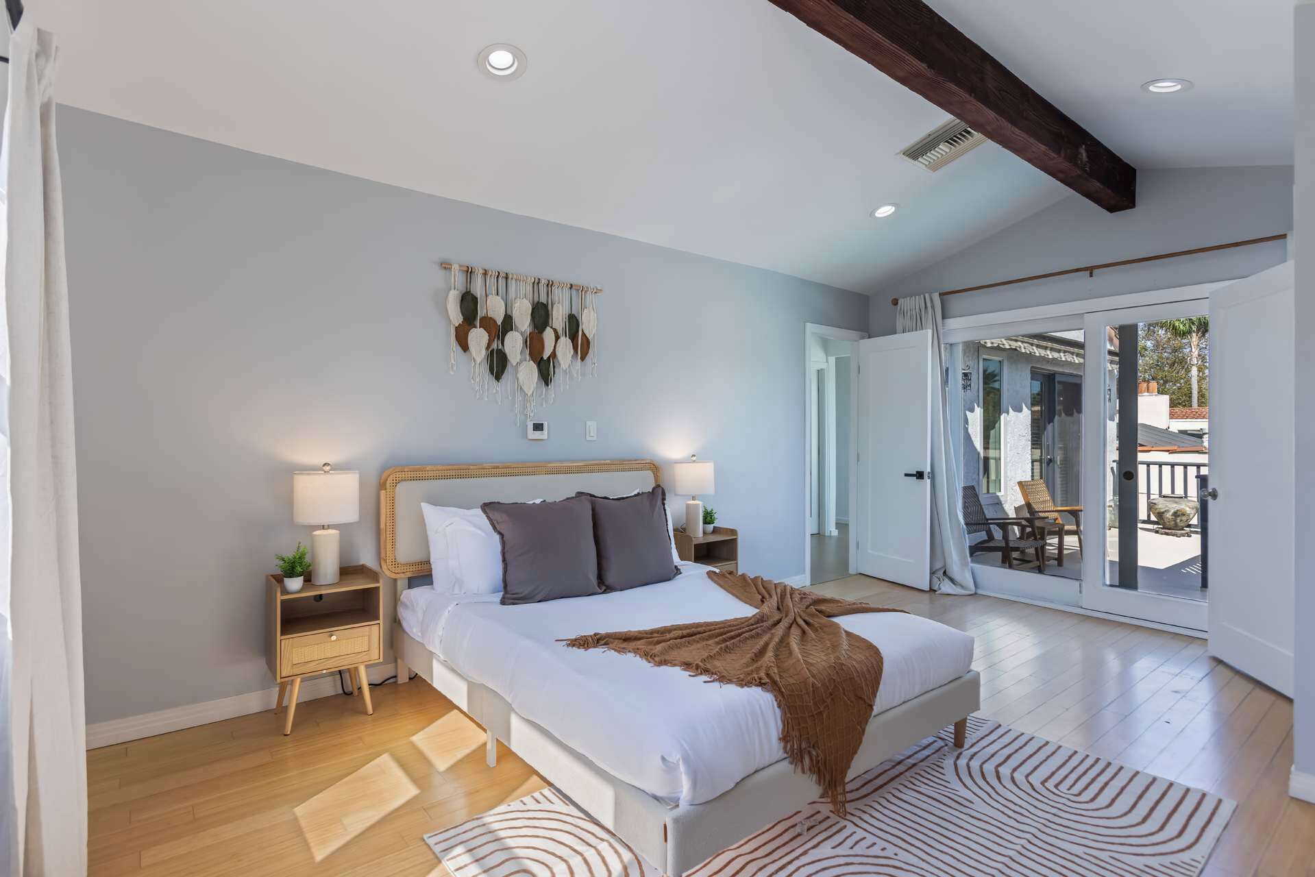 5 Schlafzimmer, Bügeleisen/Bügelbrett, WLAN, Bettwäsche