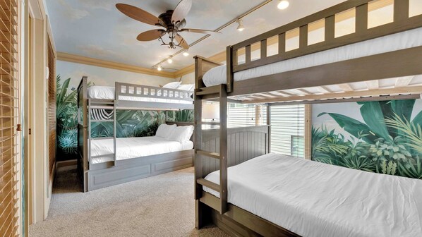 5 bedrooms, iron/ironing board, WiFi, bed sheets