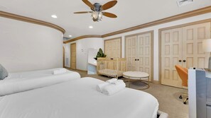 5 bedrooms, iron/ironing board, WiFi, bed sheets