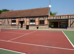 Sport court