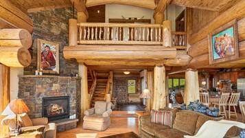 TV connectée, cheminée