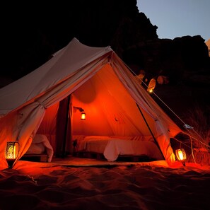 Classic Tent, Patio, Mountain View