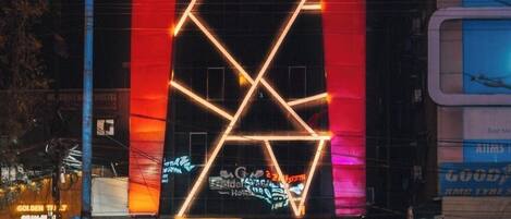 Fachada de la propiedad