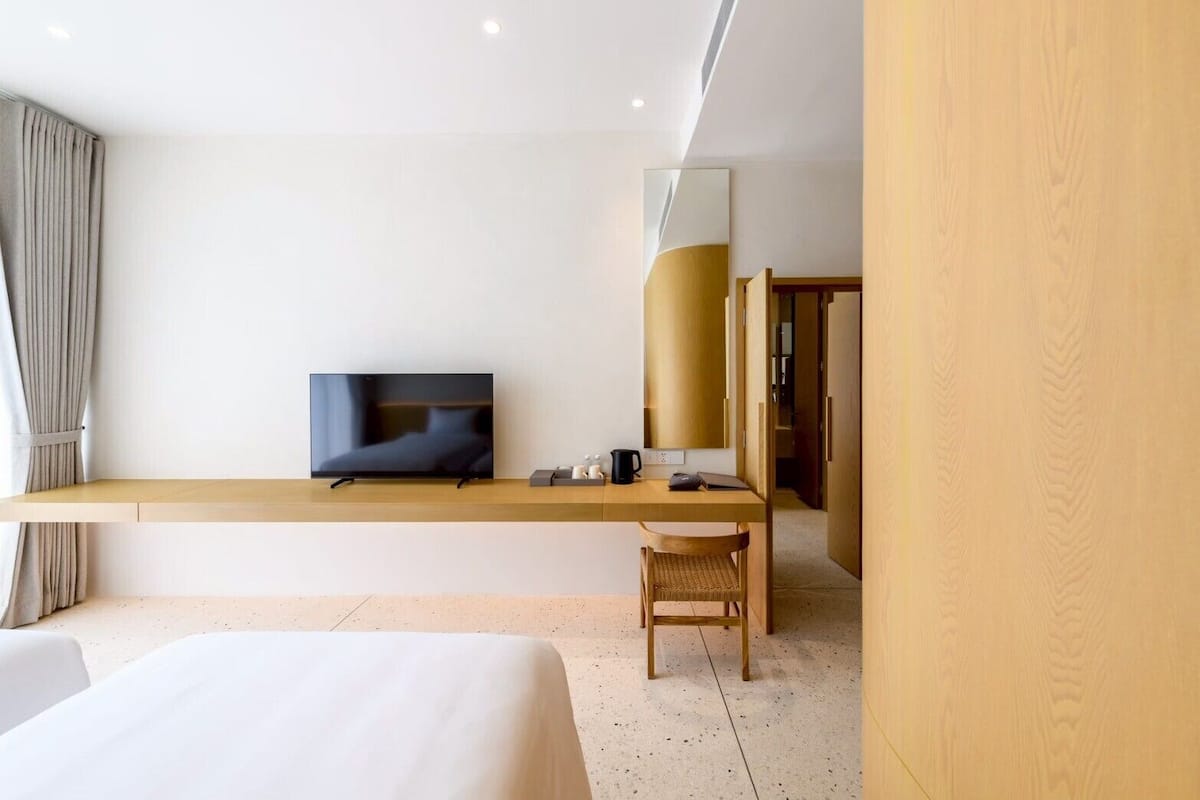 Family | In-room safe, free WiFi