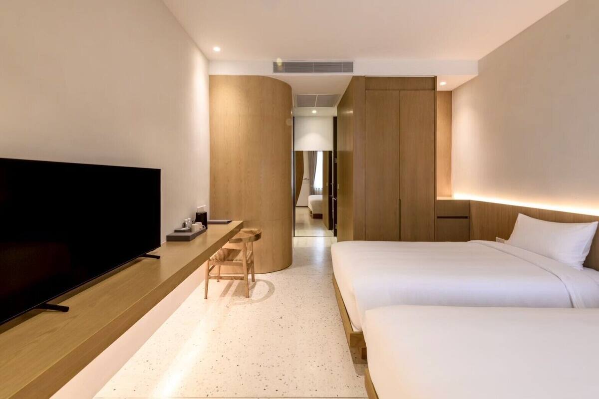 Garden View Twin Bed | Zimmersafe, kostenloses WLAN