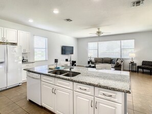 Villa, 5 Bedrooms | Interior