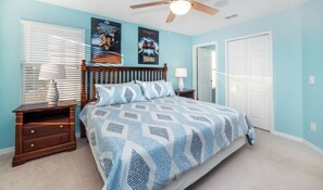 6 bedrooms, laptop workspace, iron/ironing board, free WiFi - Spacious Emerald Island Home, Private Pool & Minutes To Disney! 6 Bedroom Villa (Kissimmee)