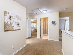 Villa, 5 Bedrooms | Interior