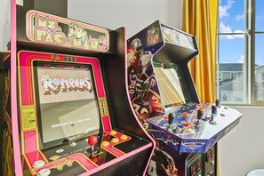 غرفة الألعاب