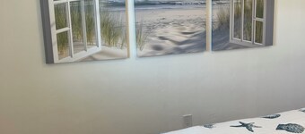 Cozy 2-bedroom apartment near the Ocean