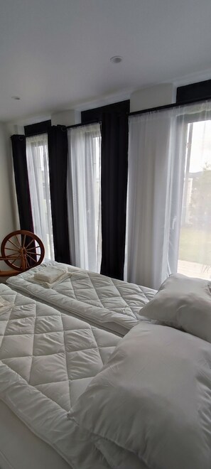 1 bedroom, iron/ironing board, Internet