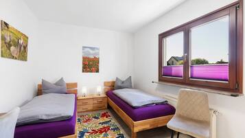 3 bedrooms, WiFi, bed sheets