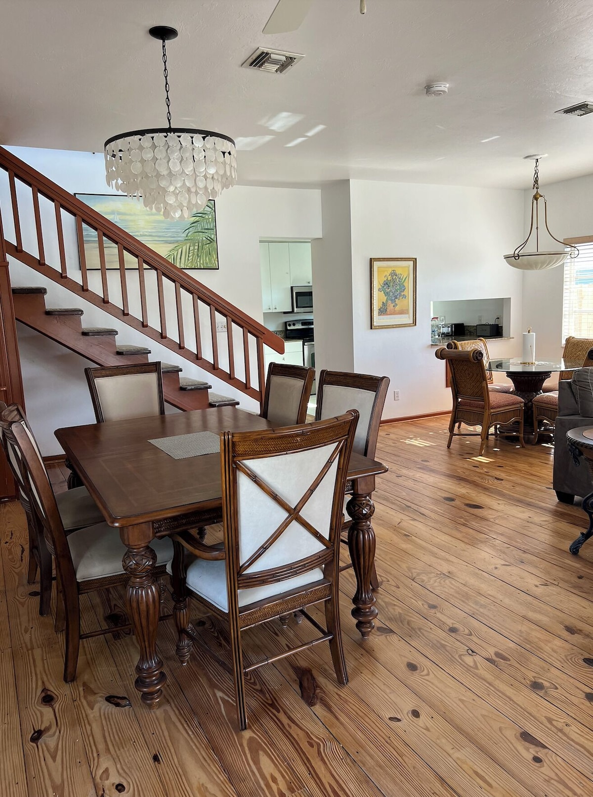 Photo 13 of Spacious apartment on two floors with beautiful sunset views.