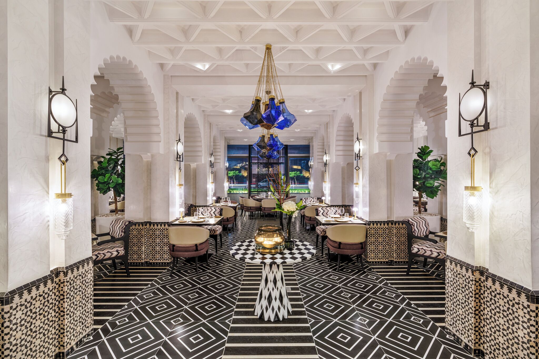 4 restaurants, breakfast, lunch, dinner served; Moroccan cuisine