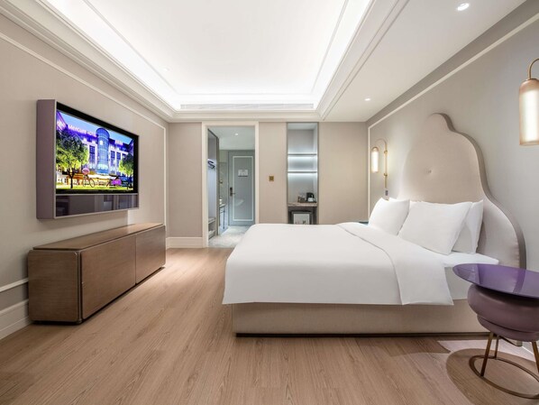 Habitación superior, 1 cama de matrimonio grande | Ropa de cama de alta calidad y edredones de plumas