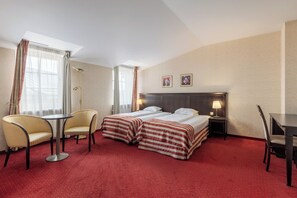 Superior Twin Room | Bathroom
