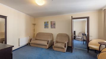 Classic Suite | Iron/ironing board, free WiFi