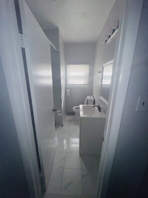 Towels, toilet paper