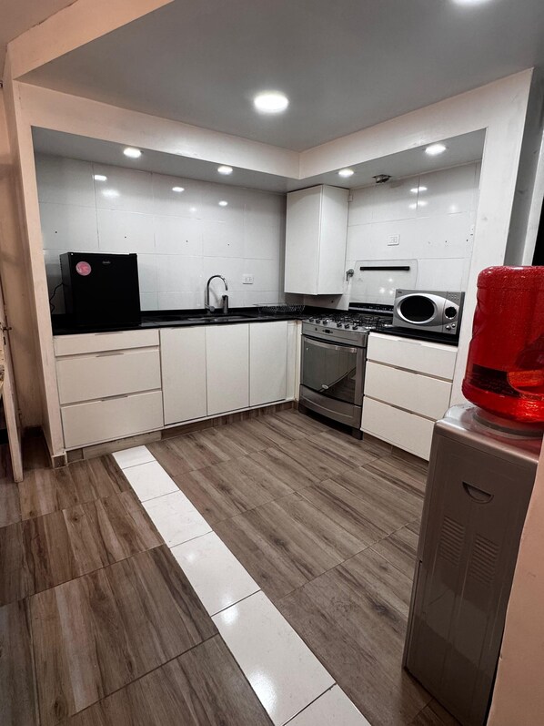 Microwave, oven, stovetop