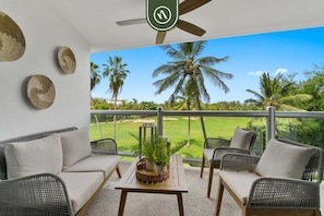 Property grounds - Balancán 2BR Sanctuary: Full Vidanta Membership, Private Safe & Resort Pool (Nuevo Nayarit)
