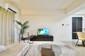 Standard Apartment, Balcony (502) | Desk, laptop workspace, free WiFi