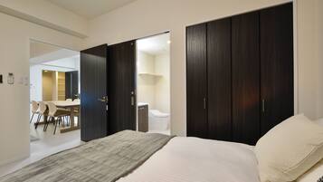 Standard Apartment, Balcony (502) | Desk, laptop workspace, free WiFi