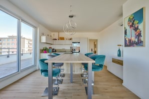 Dineren