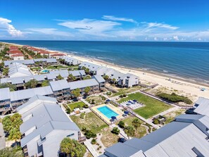 Exterior - Ocean Mile G-1 Beach front, Pet Friendly, Community Pool! (St. George Island)