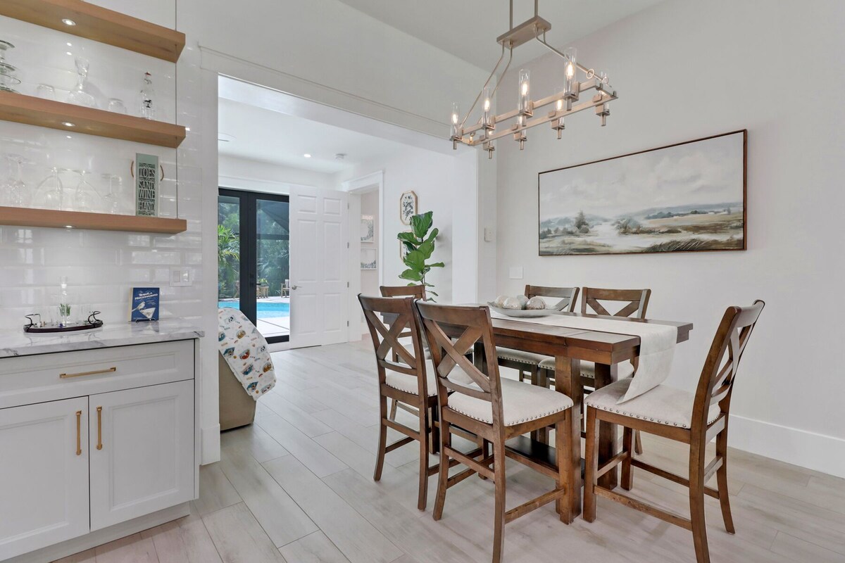 Photo 6 of Heron House at Logan Woods. Bright & spacious fully renovated home with pool!