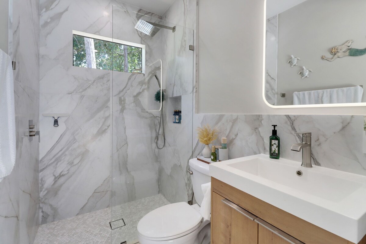 Photo 25 of Heron House at Logan Woods. Bright & spacious fully renovated home with pool!
