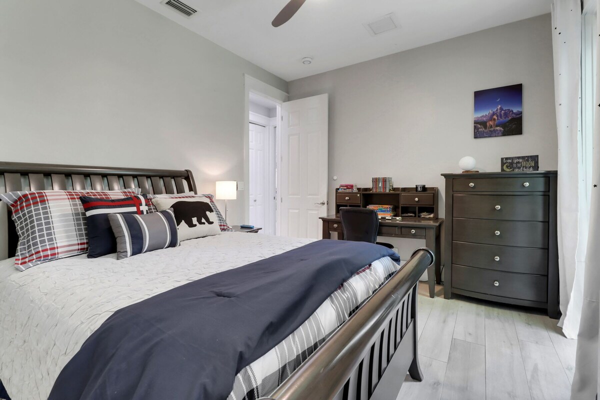 Photo 17 of Heron House at Logan Woods. Bright & spacious fully renovated home with pool!