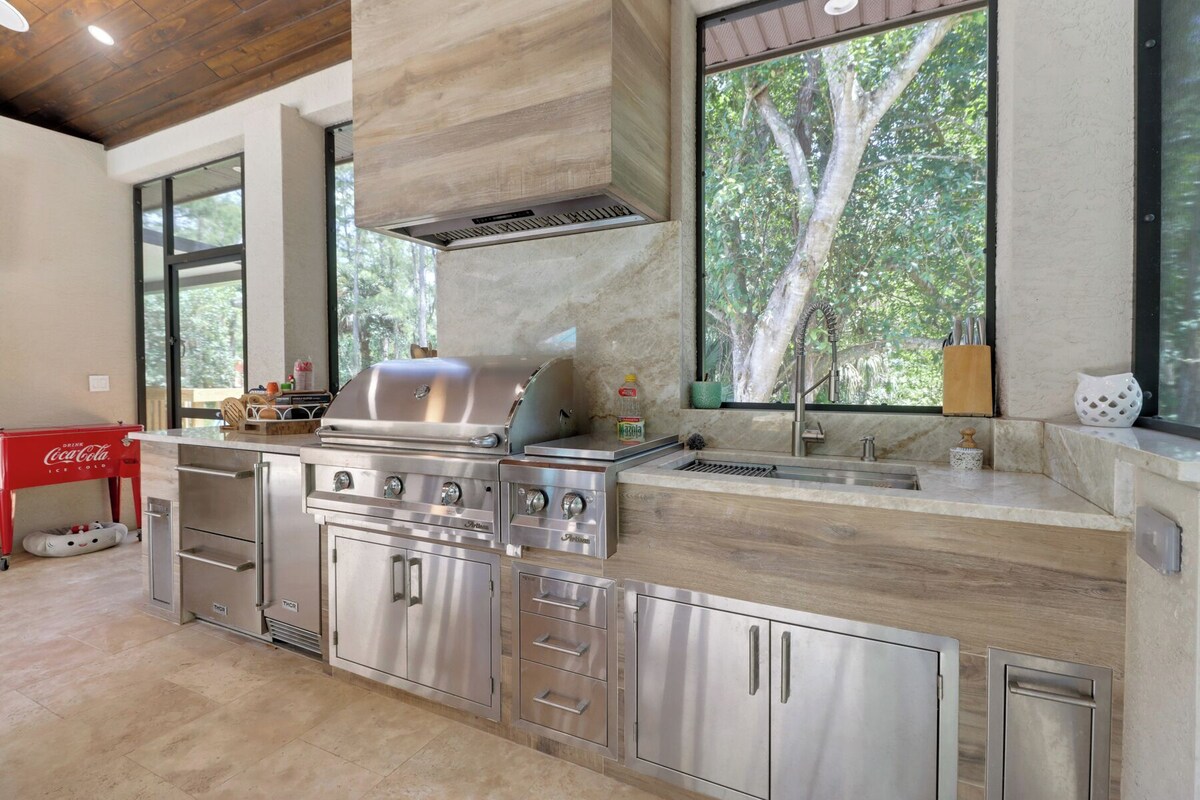 Photo 26 of Heron House at Logan Woods. Bright & spacious fully renovated home with pool!