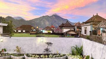 Pemandangan dari hartanah