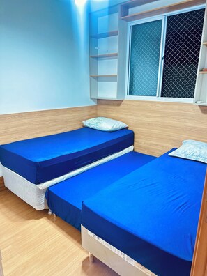 2 bedrooms