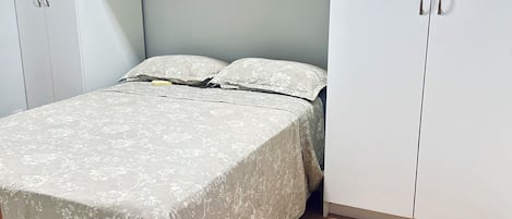 2 bedrooms