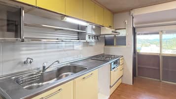 全景獨棟房屋, 陽台, 山景 | 私人廚房 | 電熱水壺