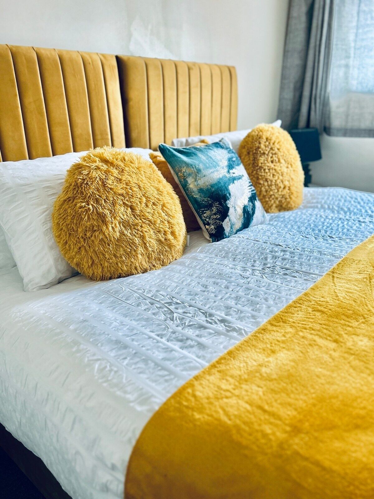 3 bedrooms, iron/ironing board, free WiFi, bed sheets