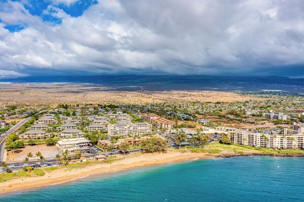 Beach - Ocean-View Retreat w/ Lanai, Pool, Hot Tub & Beach Access (Kihei)