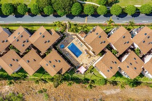 Exterior - Ocean-View Retreat w/ Lanai, Pool, Hot Tub & Beach Access (Kihei)