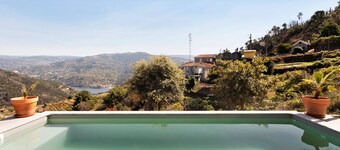 Holiday Home 'Do Alago' with Lake View, Wi-Fi and Air Conditioning