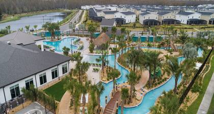 Glamorous Townhouse 4Bed/3Bath/Pool/5Min Disney