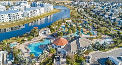 Glamorous Townhouse 4Bed/3Bath/Pool/5Min Disney