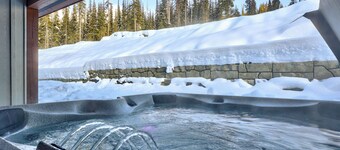 3 bedroom townhome #8 at Switchback Creek in Sun Peaks